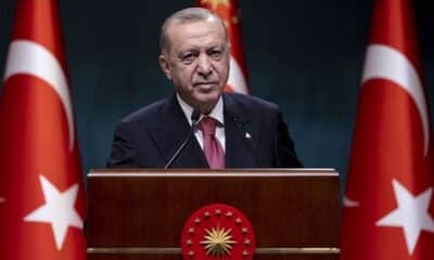 10 AMBASSADORS ON TARGET